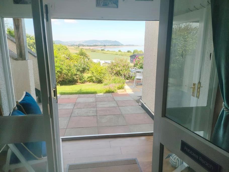 Blue Anchor House - Seaview, Hot Tub Apartments Экстерьер фото